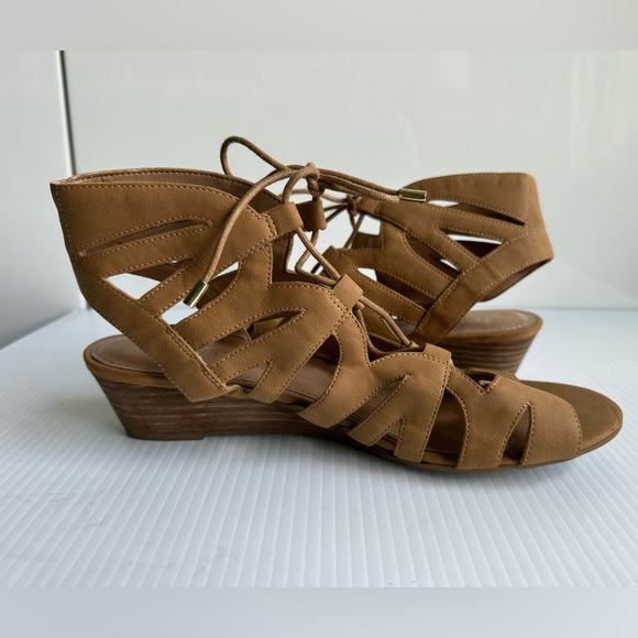 Franco Sarto Lace Up Wedge Sandals Tan Size 9.5 Summer - Picture 8 of 10